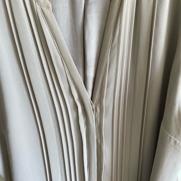 H&M Taupe Sheath dress - Picture 2 of 5